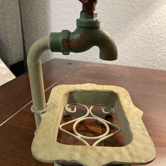 Vintage‎ Rustic Bar Soap Kitchen Sink Sponge Holder, Dish Spigot Water Faucet - Picture 4 of 5